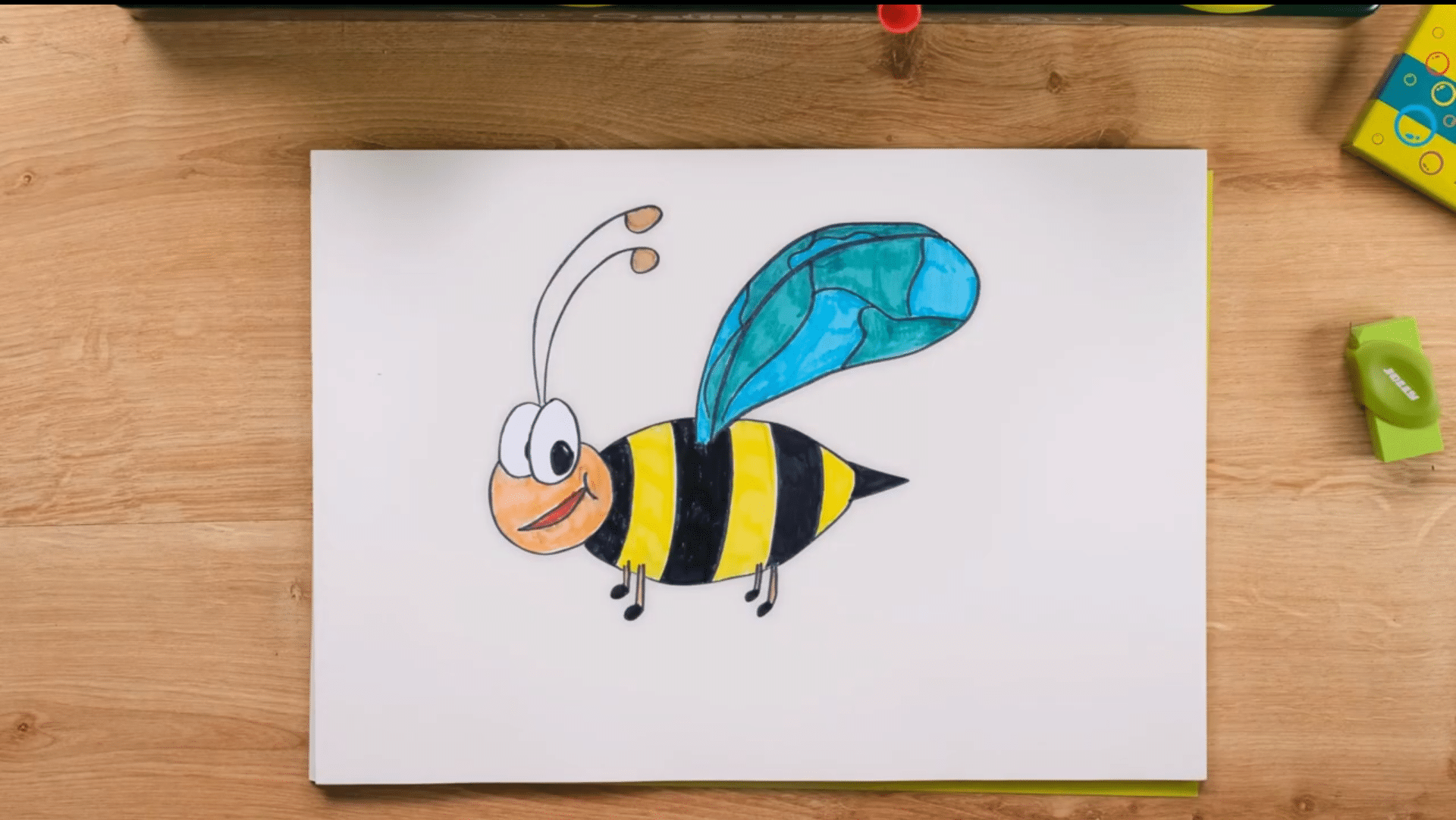 Biene Schritt für Schritt malen